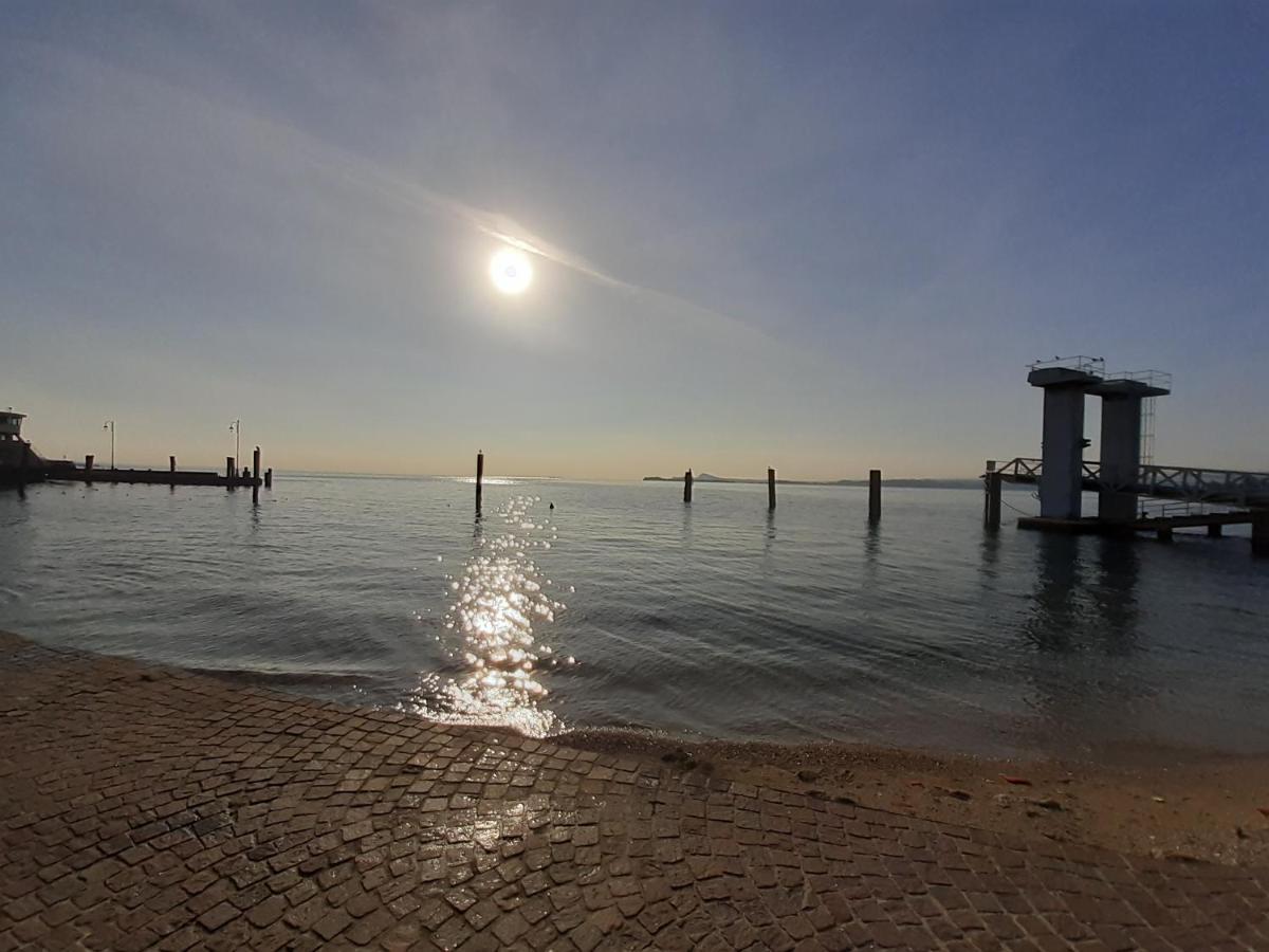 Appartamento Lido 'With Parking Space Included' Toscolano Maderno Exterior photo